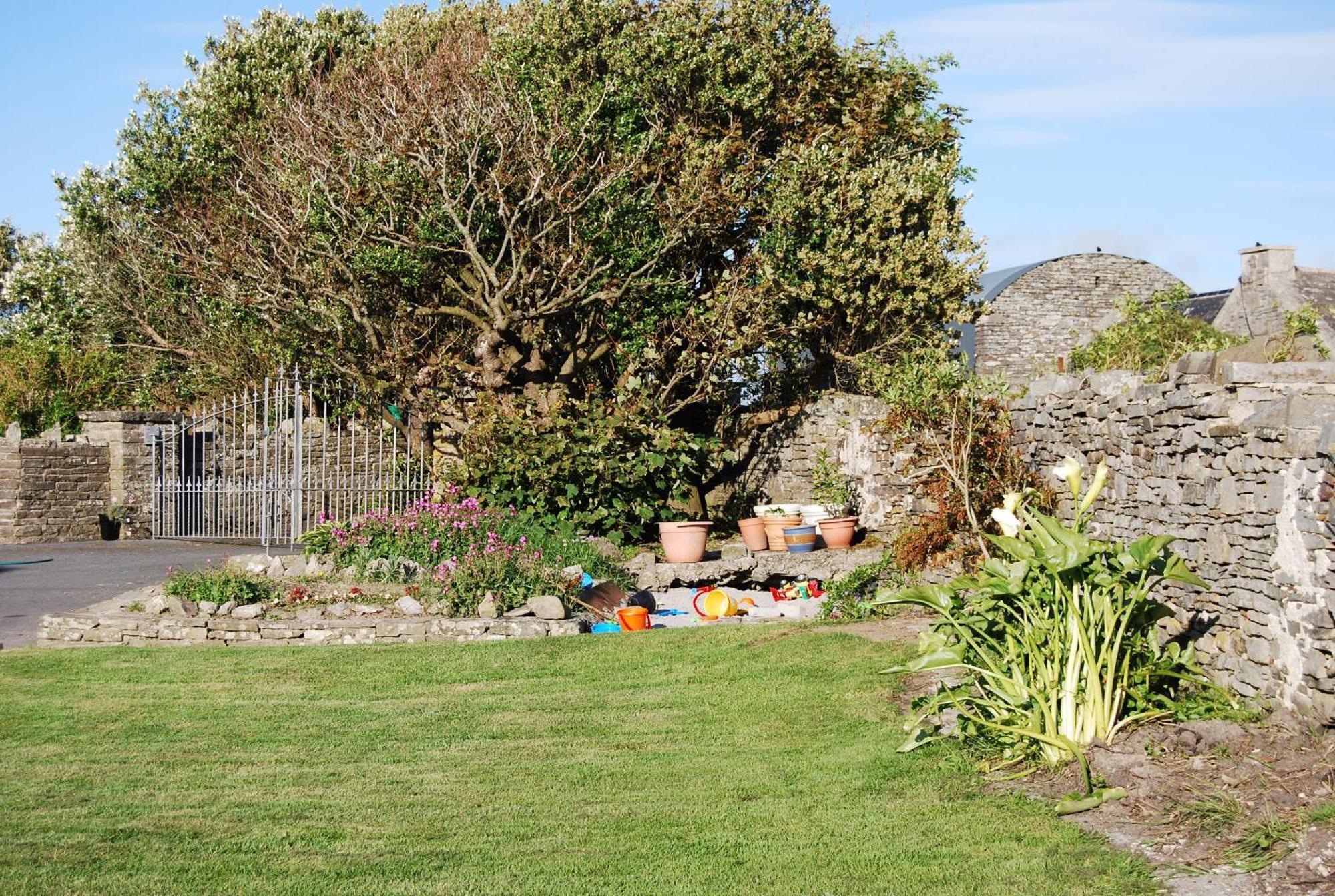 Clonmore Lodge B&B Quilty Exterior foto