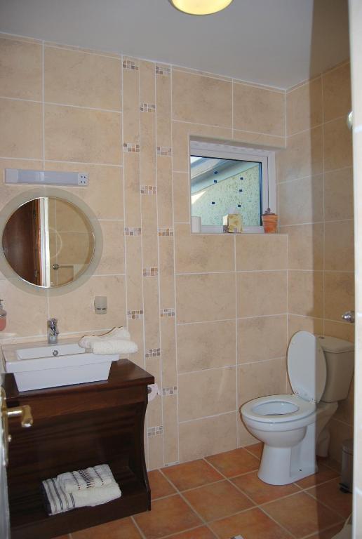 Clonmore Lodge B&B Quilty Quarto foto